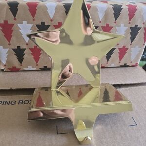 Gold Star Sticking Hanger